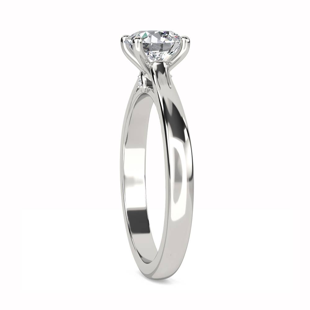 Elegant Round Diamond Engagement Ring set in Platinum