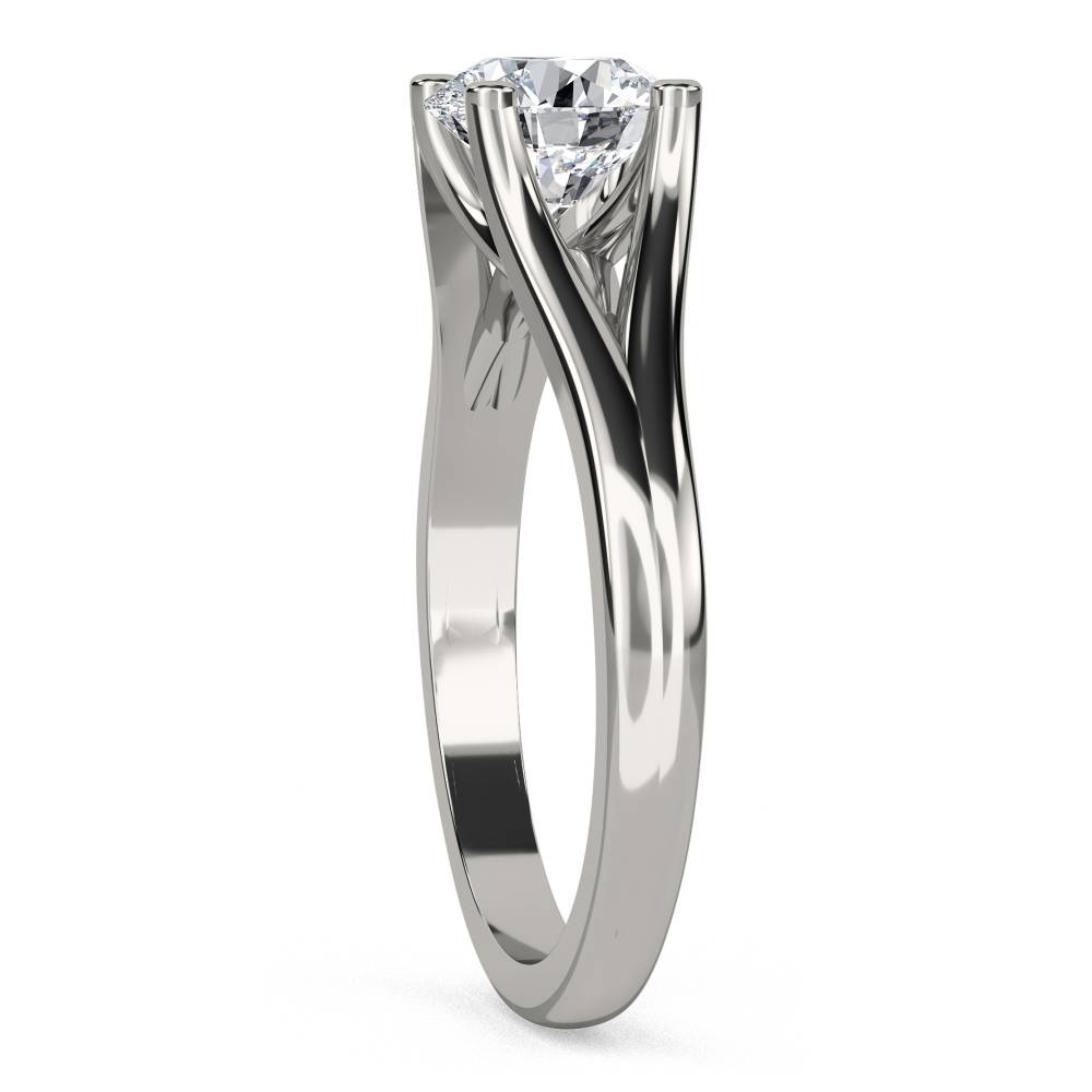 Round Diamond Engagement Ring P