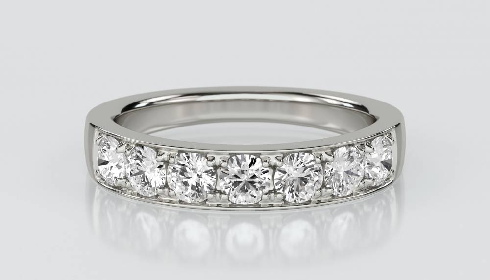0.75ct Elegant Round Diamond Eternity Ring P