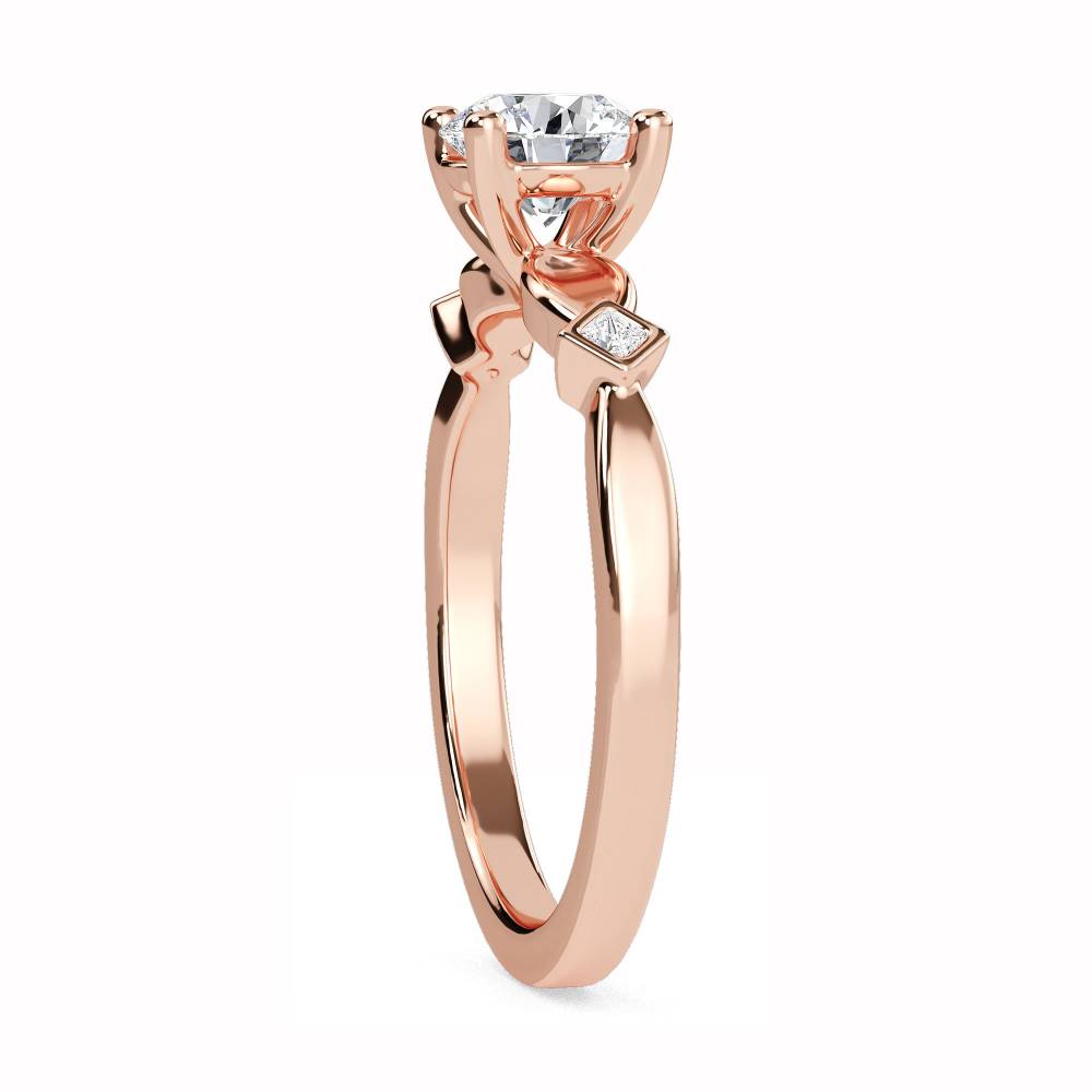 Round & Princess Diamond Designer Ring Image