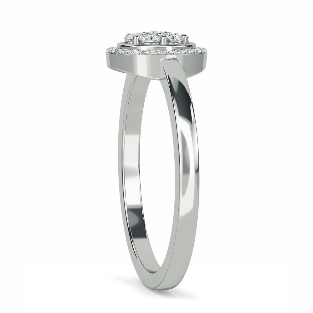 0.50ct Elegant Round Diamond Cluster Ring W