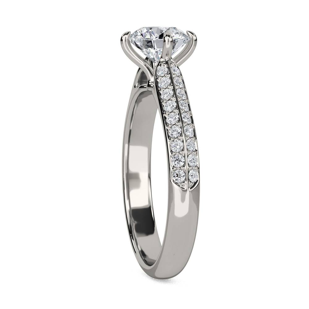 0.60ct VS/FG Petite Round Diamond Shoulder Set Ring W