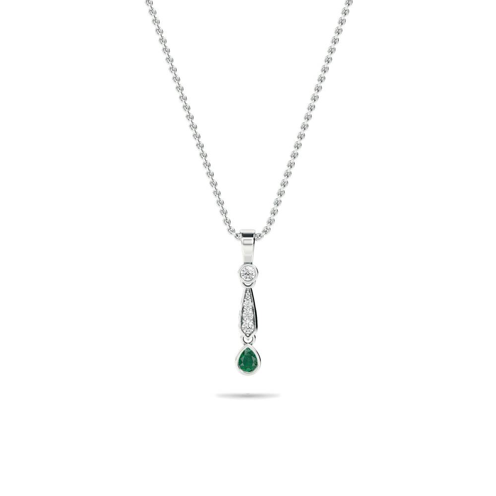 0.25ct Emerald Kite Pendant And Chain Image