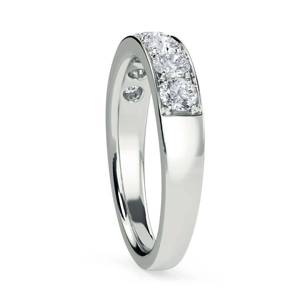 0.75ct Elegant Round Diamond Eternity Ring W