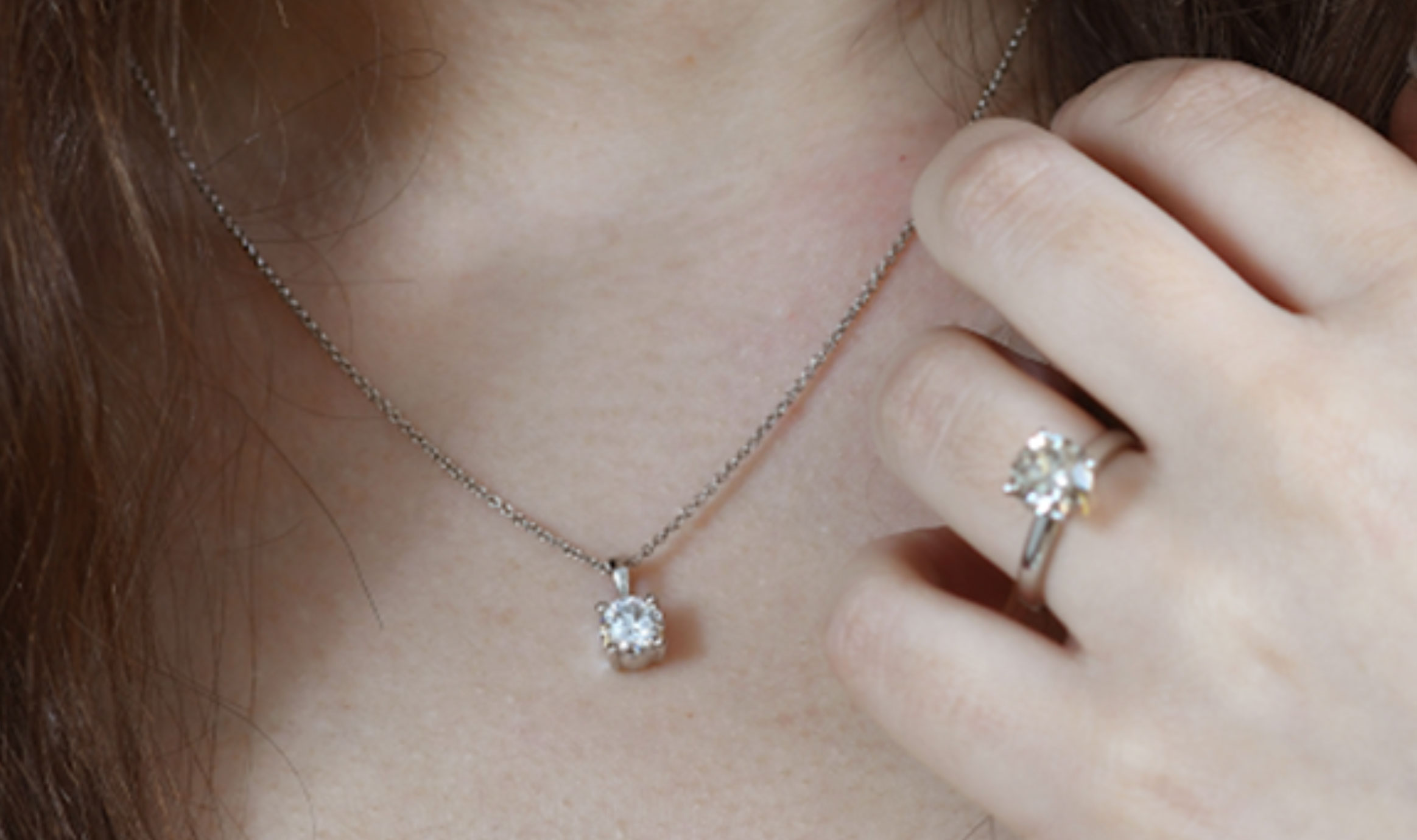 Best Solitaire Pendants For Summer 2022