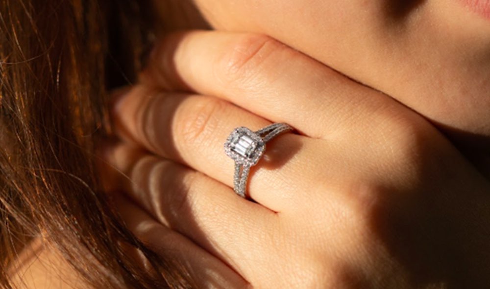 5 Emerald Cut Engagement Rings to Consider For Your Proposal