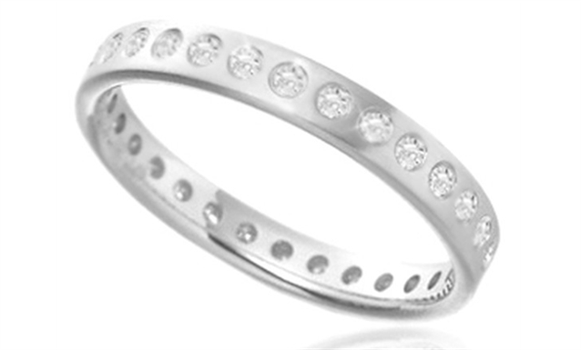 3 of the Best Eternity Rings